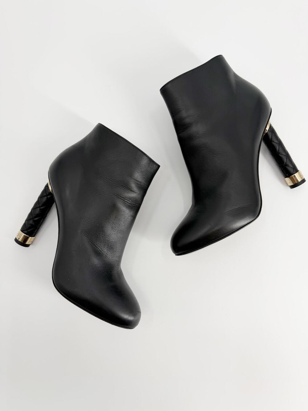Chanel Black Calfskin Leather Quilted Pole Heel Ankle Booties Size 39 EU Dustbag